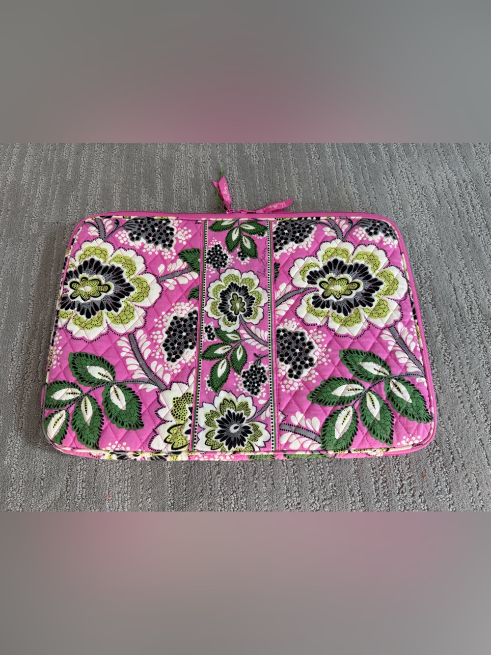 Vera Bradley Priscilla Pink Quilted Laptop Sleeve Portfolio Case 17x11